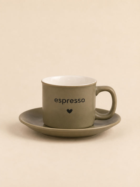 LIVIA 4'lü Espresso Fincan Tabaklı Seti Kalp Detaylı